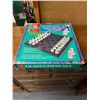 Image 1 : Glass chess set