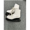 Image 1 : Winnwell figure skates 13Y