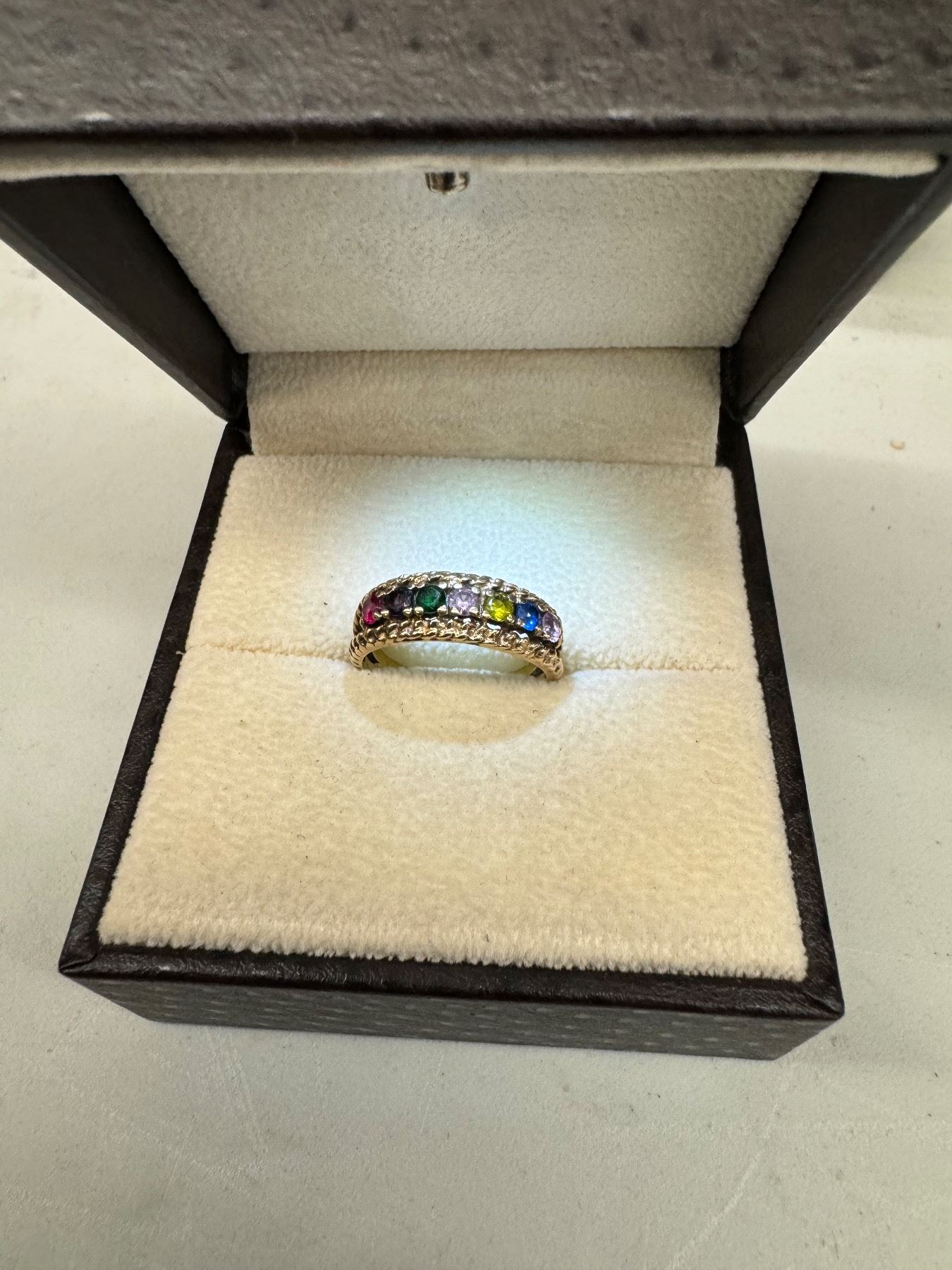 Family ring 10k 4g