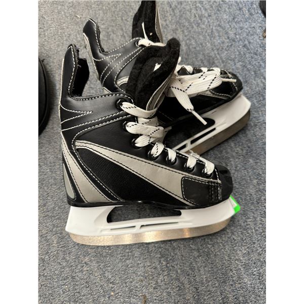 Hockey skates Y12