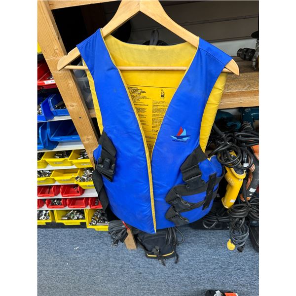 Life jacket universal