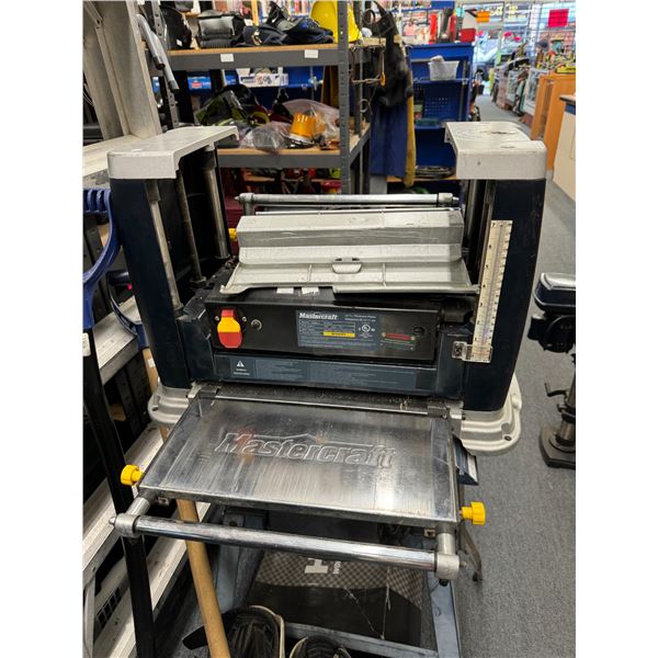 Mastercraft thickness planer