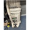 Image 1 : Goalie pad