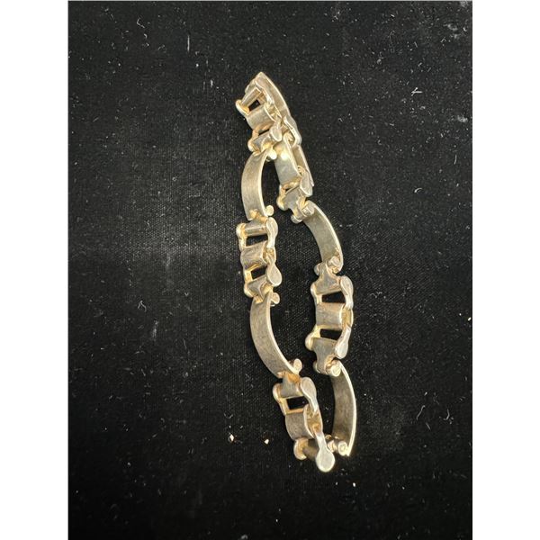 Metal braclet 8" 34g