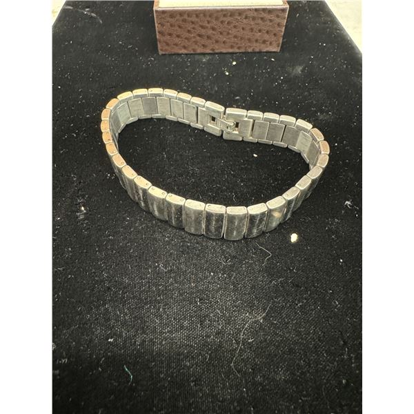 stainless steel bracket