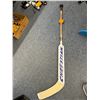 Image 1 : Justin pogge Ivan Mclelland signed stick