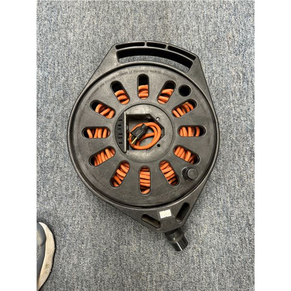 Extension cord reel