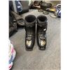Image 1 : Ski boots
