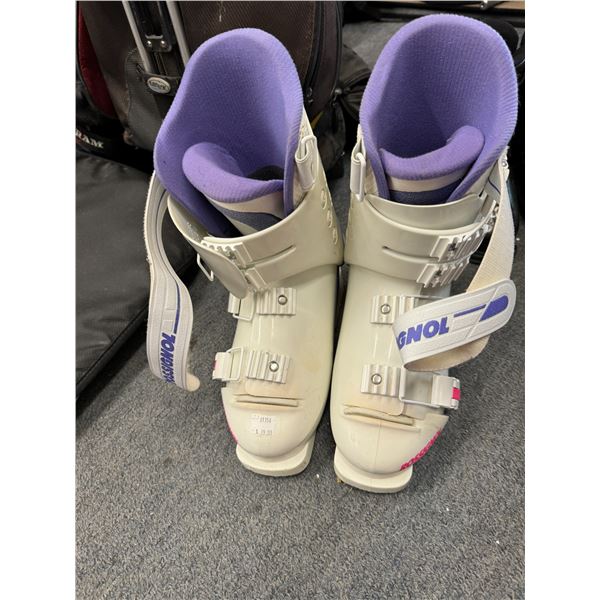 Ski boots 24.5