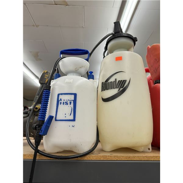 2 sprayers