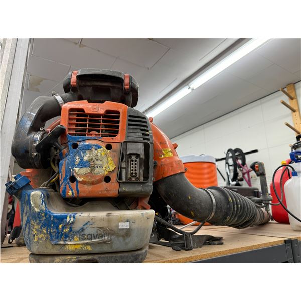 Husqvarna blower