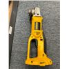 Image 1 : Dewalt tool