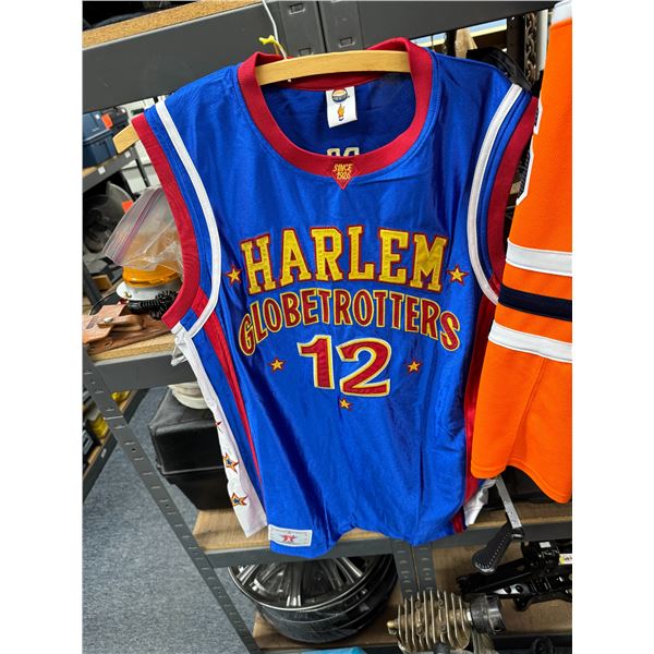 Harlem glob trotters signed jersey M