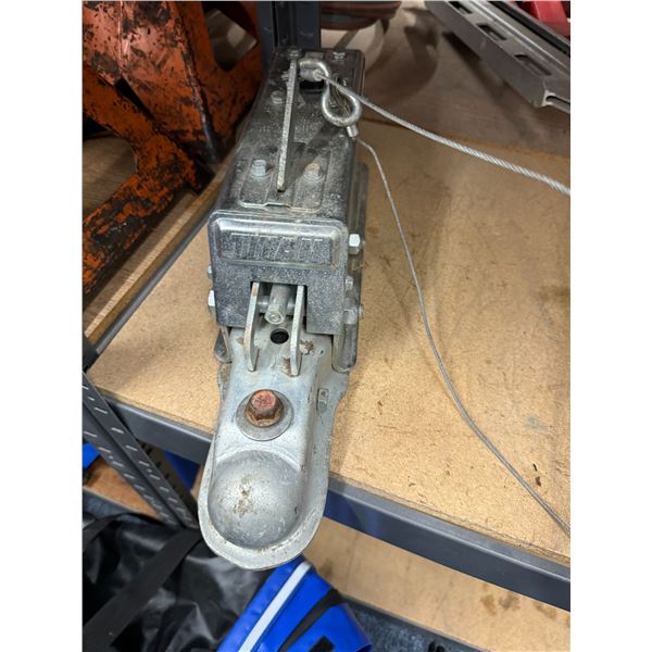 Titan trailer hitch