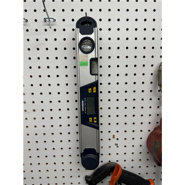 Mastercraft digital level