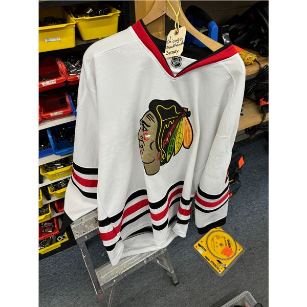 Chicago blackhawks jersey 54