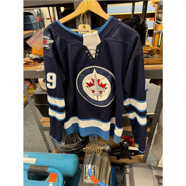 Winnipeg jets jersey 52