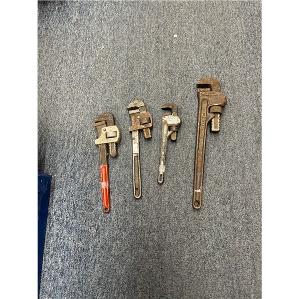 4 wrenches