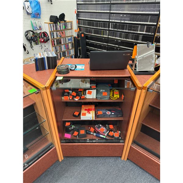 Display cabinet (cabinet only) 31.5x30x42.5 tall AND 2 CORNER PIECES