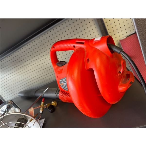 Black and decker leaf blower