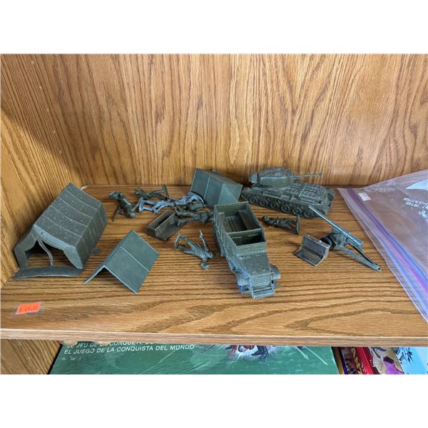 Army men toys