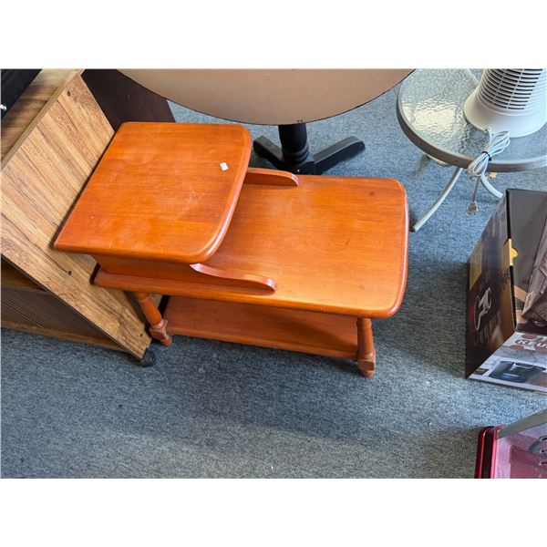 End table 15x27.5x23 tall