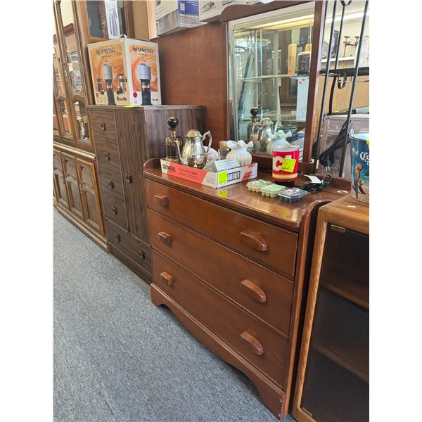 Dresser and mirror 38.5x18x35 tall