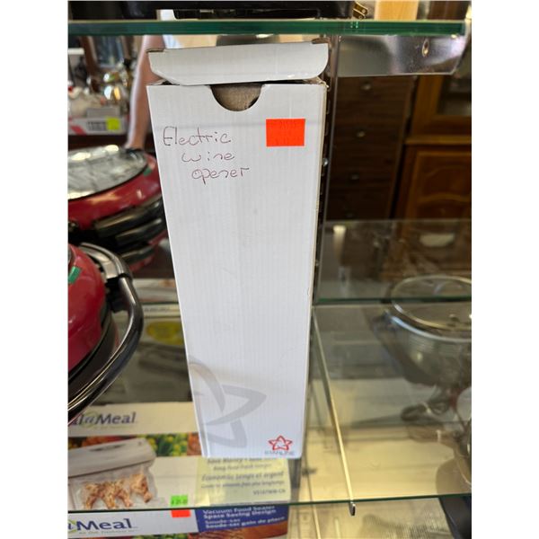 Electric wine opener