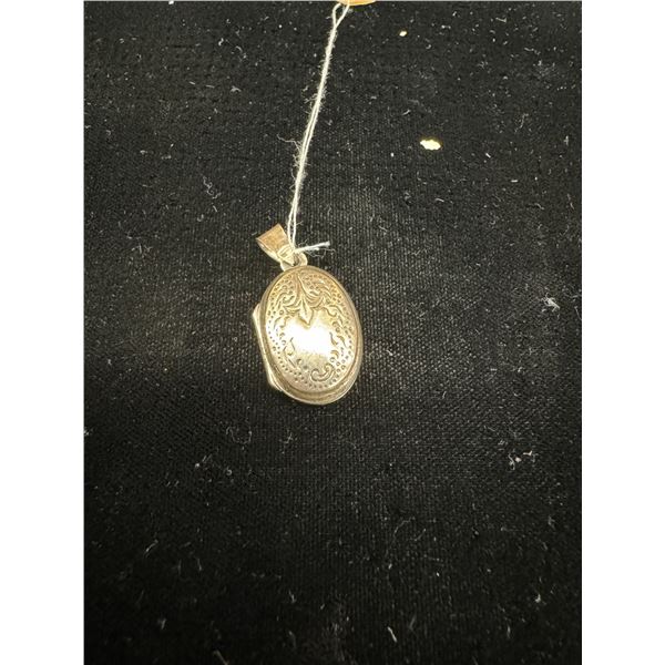 925 locket 2.7g