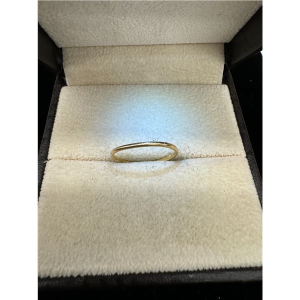 14k ring .9g