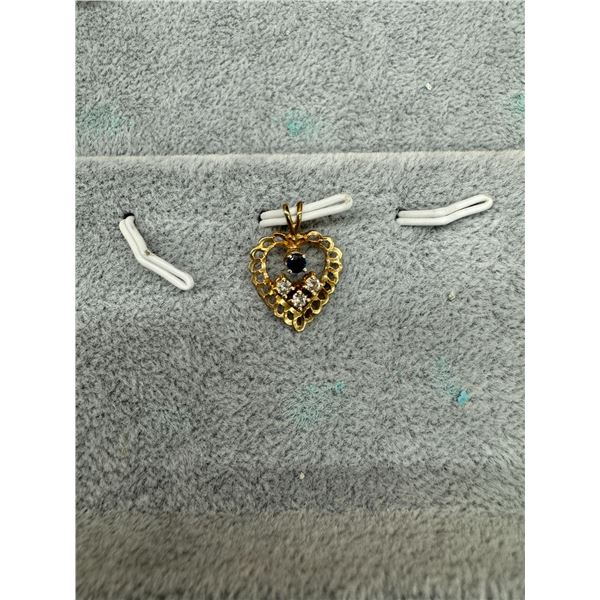 Diamond Saphire pendent 1.5g