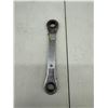 Image 1 : Blue point wrench