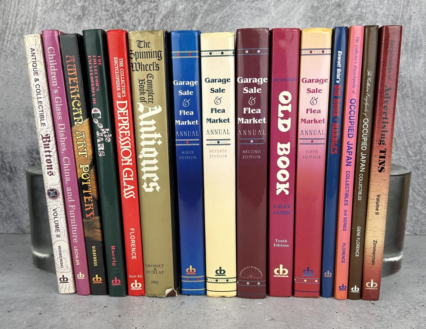 Lot of Antique Reference Books Buttons Pottery