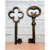 Image 1 : Mid Century Brass Skeleton Key Wall Sculptures