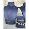 Image 2 : Collection of Costume Jewelry