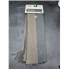 Image 3 : Wind River o/s Scarf, Charcoal/Tan
