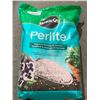 Image 1 : MiracleGro Perlite Improves Drainage & Aeration 8.8L