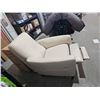 Image 2 : Natuzzi Cream Top Grain Leather Recliner