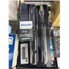 Image 2 : Philips One by Sonicare Rechargeable Toothbrush, Shadow Black, HY1200/06