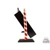Image 3 : Winchester-Simmons Co. Be Your Own Barber Countertop Barber Tools Display Case w/ 7 Razors