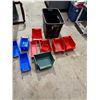 Image 1 : Storage bins