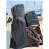 Image 1 : Gloves