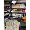 Image 1 : Floor lamp