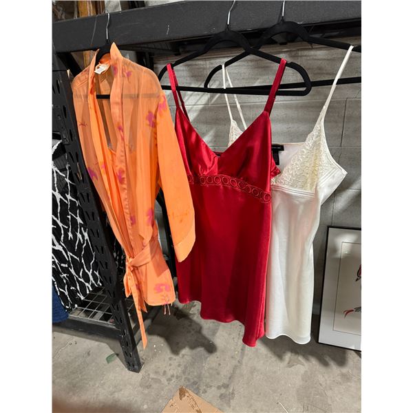 Jones, New York small/medium sleep wear