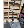 Image 1 : Ice auger