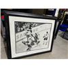 Image 1 : Hockey picture, Bobby, or Signature, possibly authentic cities up to the buyer to verify