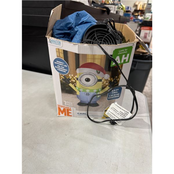 Minion blow up missing power plug