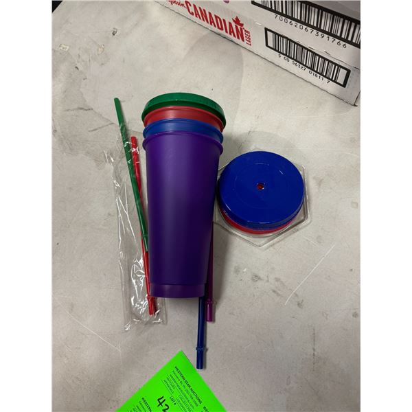 4 color changing cups with lids and straws