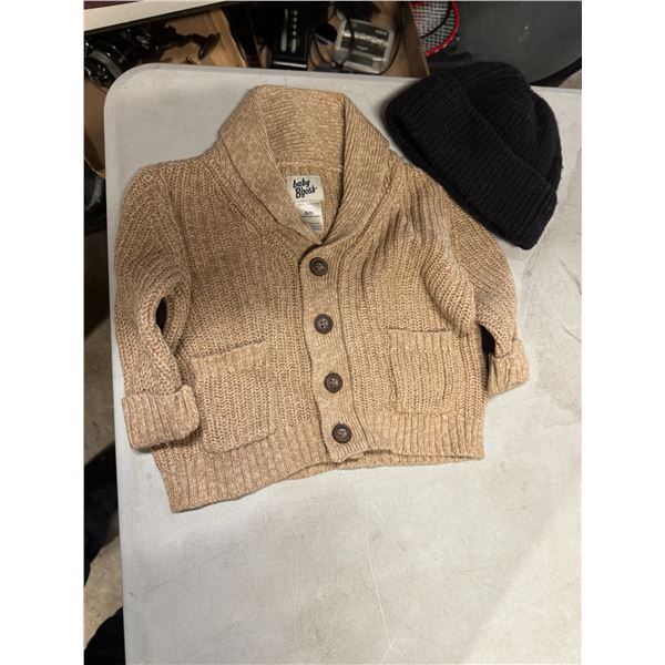 Sweater and toque six month
