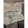 Image 1 : apple farm sign